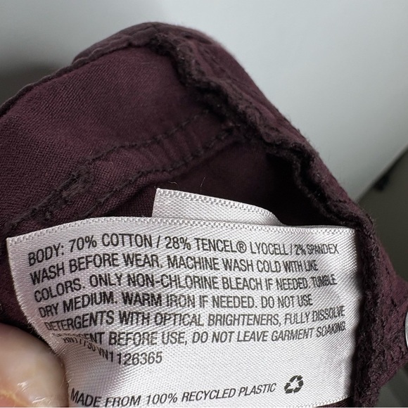 Universal Thread Maroon High Rise Jegging - Picture 9 of 11